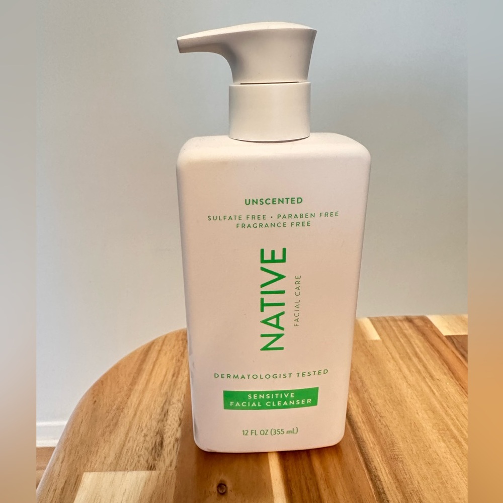Native Unscented Sensitive Facial Cleanser